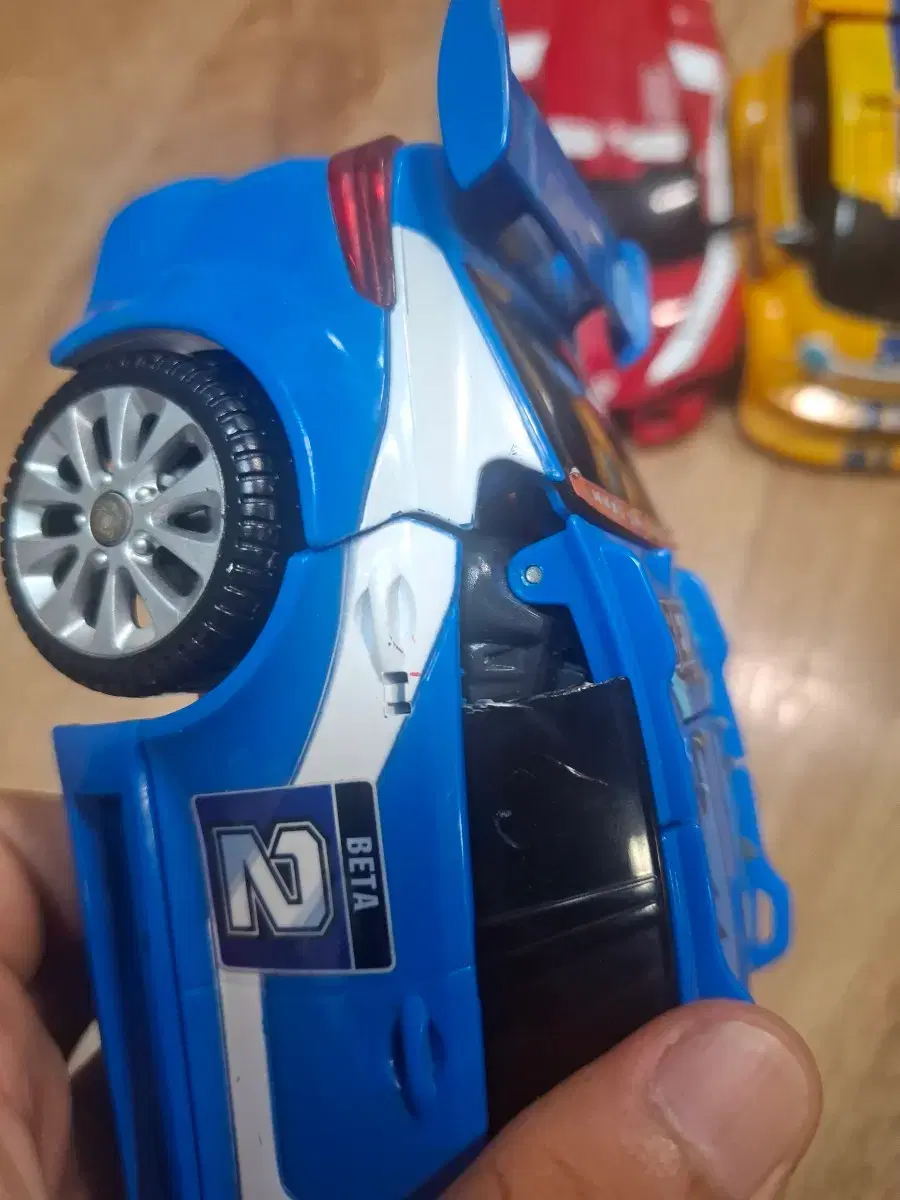 thumbnail-1